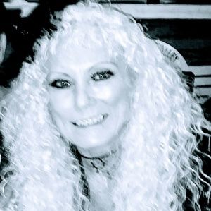 Meet your Posher, Tami